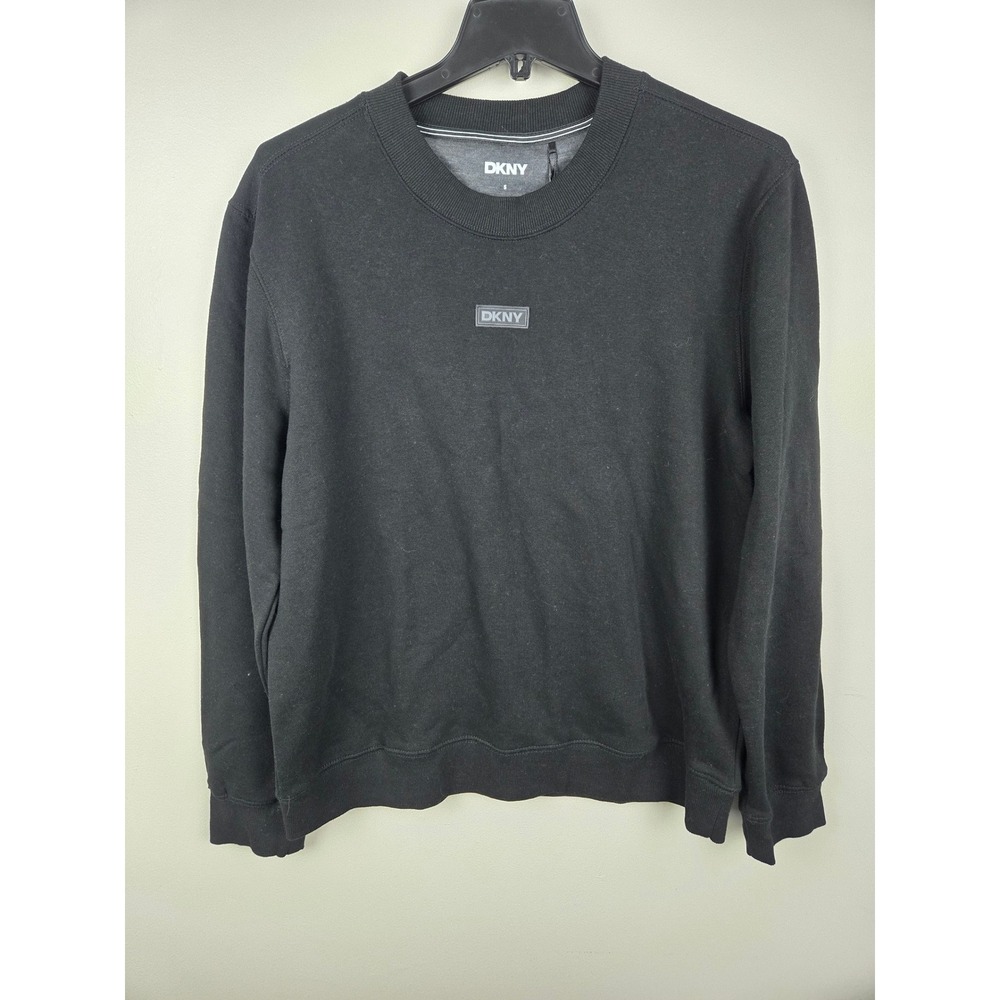 DKNY Mens Crewneck Sweatshirt Black Rubberized Logo Patch DK35LK2076 Size S NWT